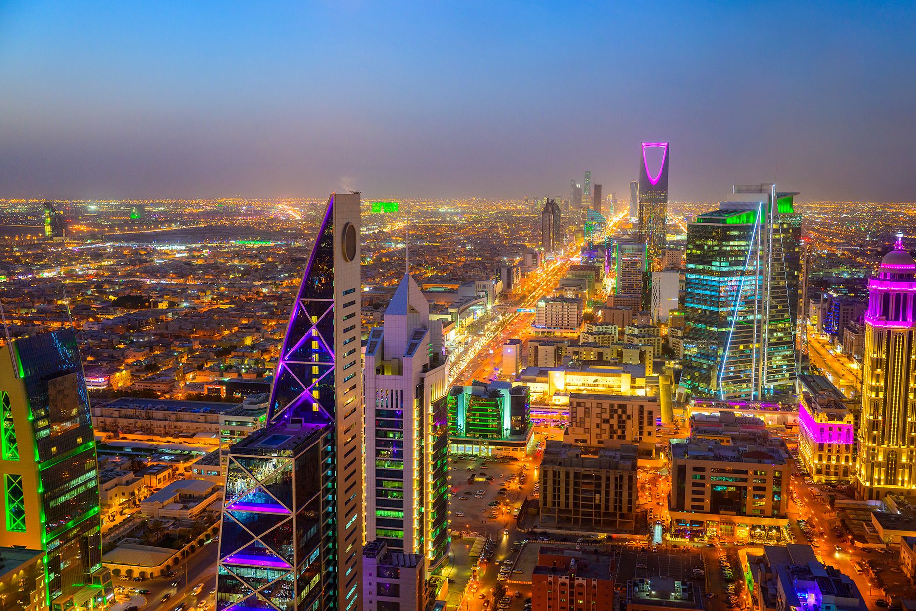 Νέο ουρανοξύστη ύψους δύο χιλιομέτρων στη Σαουδική Αραβία σχεδιάζει ο Foster  